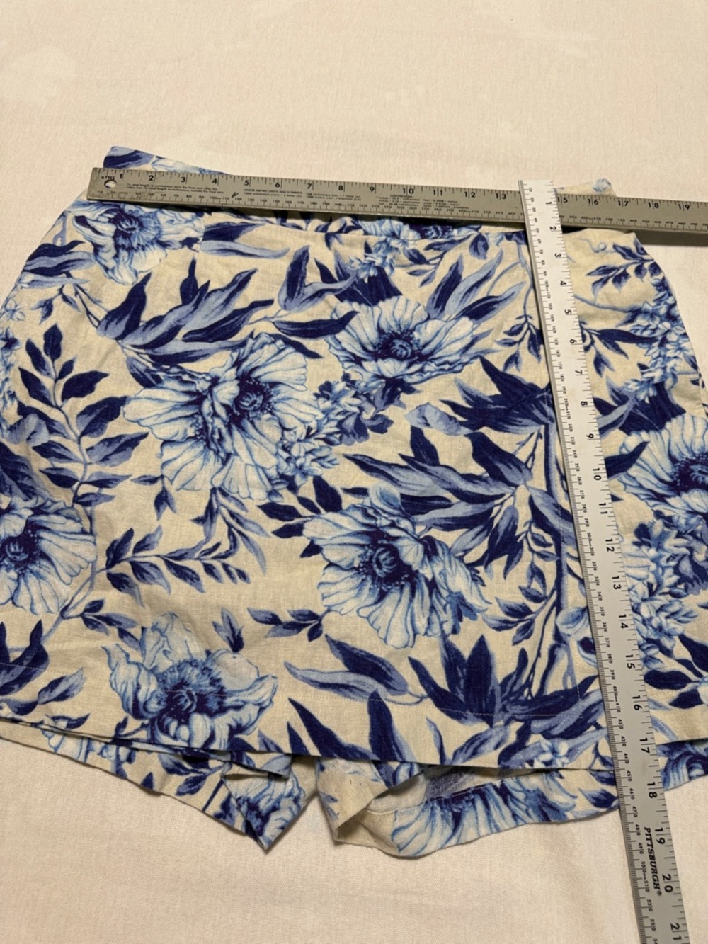 Ellen Tracy Blue Floral Linen-Blend Mini Skort Summertime Beach Vacation - Picture 6 of 9